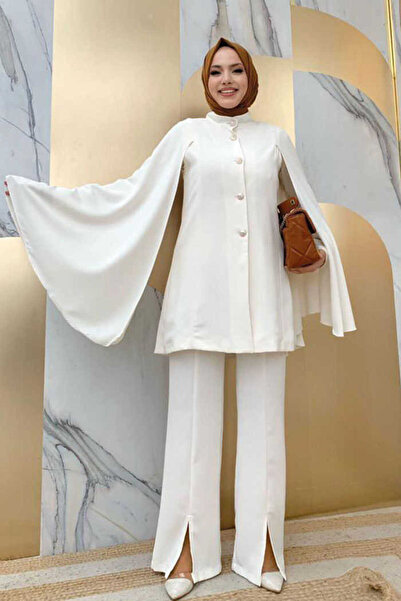 Bym Fashion Pelerinli Düğme Detay Ceket ve Pantolon Takım 8354 Ekru