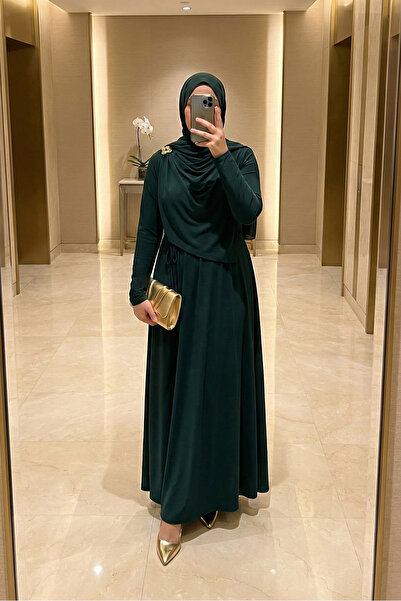 InStyle Emerald Green Sandy Dress with Shawl Tie and Brooch