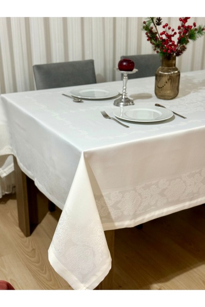 Thalia Home Dirt-Free Stain-Resistant Lace Patterned Tablecloth 160X220 Cream