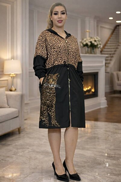 Yeşilmoda معطف واق من المطر للنساء من Rainy Women مطرز بحجر الفهد K بغطاء رأس...