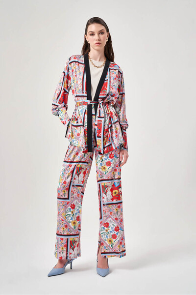 Mizalle Özel Desenli Manşetli Mix Kimono