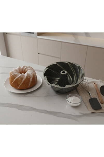 Evren Wind Rose Cake Mold with Gold Stones - 25x10 cm