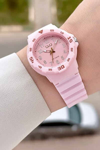 Q&Q Permbe Renk 33 Mm Su Geçirmez Rakamlı Çoçuk Kol Saati