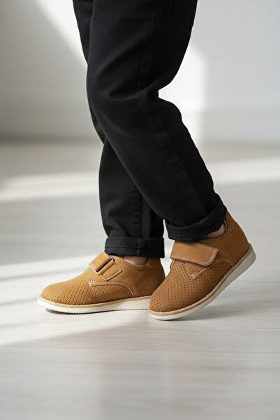 PATİK BEBE Pantofi ortopedici eleganti pentru băieți, de culoare maro, clasic...