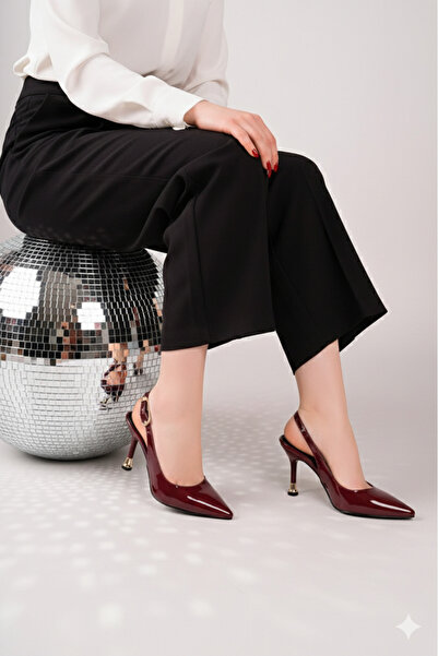 halabi moda Pantofi stiletto cu toc elegant, cu cataramă, din piele lacuită d...