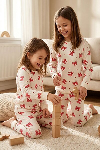 ZUZUNGA Ekru Renk Kırmızı Fiyonk Baskılı Kız Çocuk Pijama Takımı