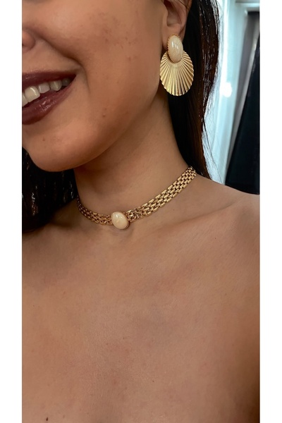 Hoop jewelery Shiny Pearl Detailed Design Earrings