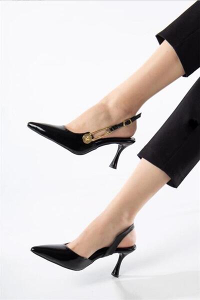 Les Passent Women's Grant Black Patent Leather Buttoned Buckle 7 cm Thin Heel...