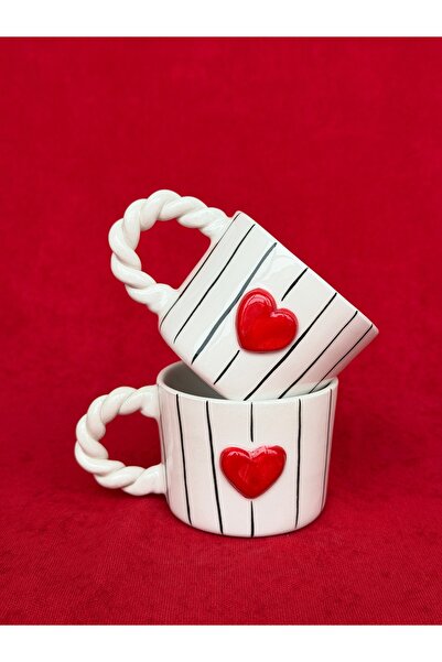 MeGgDecor 1 Piece Twisted Handle Striped Heart Mug