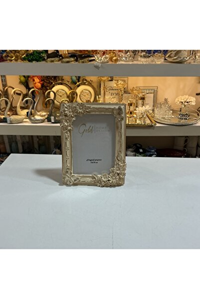 goldhomedesign Kelebek & Papatya Detaylı Dekoratif Fotoğraf Çerçevesi 13x18