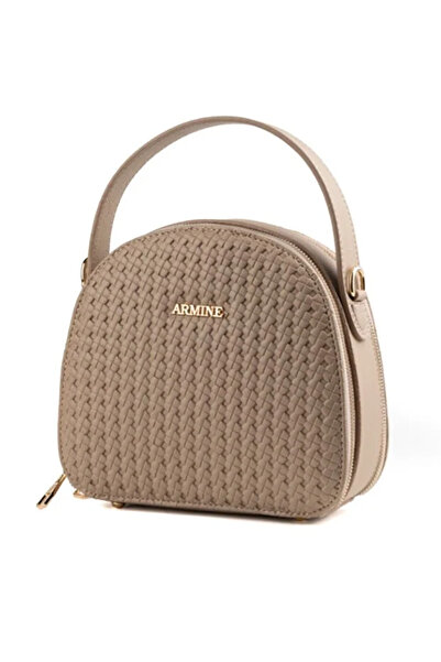 Armine A Timeless and Versatile Handbag That Combines Everyday Chic and Elega...