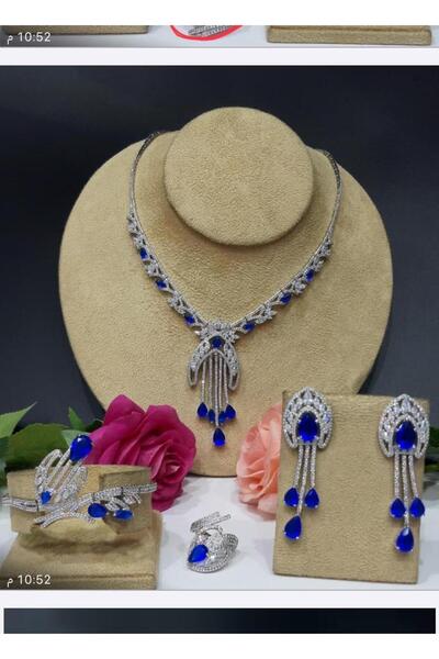 FASHION Silver bracelet with a wristband and beads