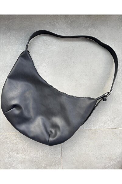 Larolina Women's Shoulder Bag with Long Strap Detail