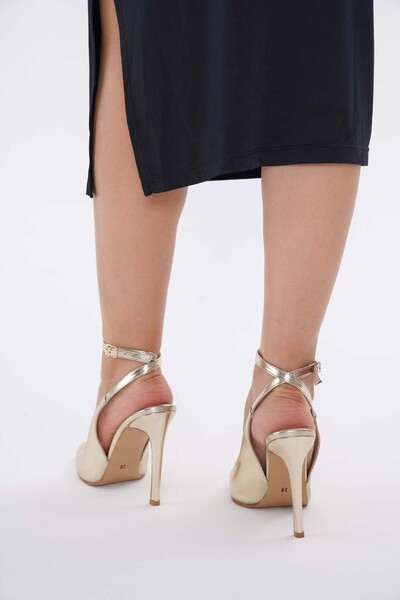 nuvilo Gold Gold 10.5 cm Wrap-Around Belt Pointed Toe Stiletto Thin Heels Women's Shoes