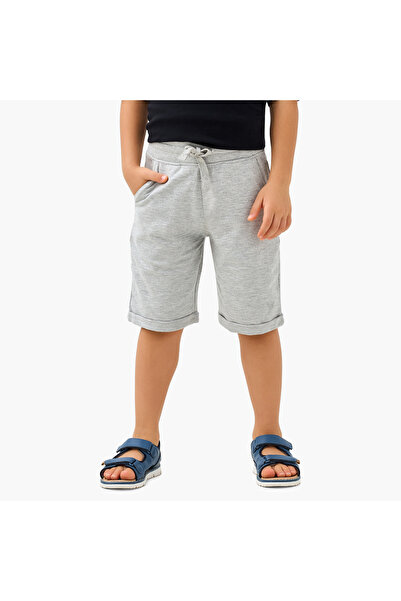 Juniors شورت سادة بتفاصيل جيب وحزام خصر مطاطي