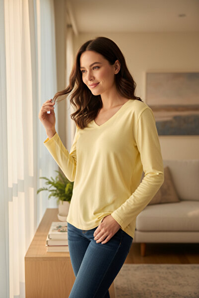 RANDOM Women's Knitted Long Sleeve V-Neck T-Shirt