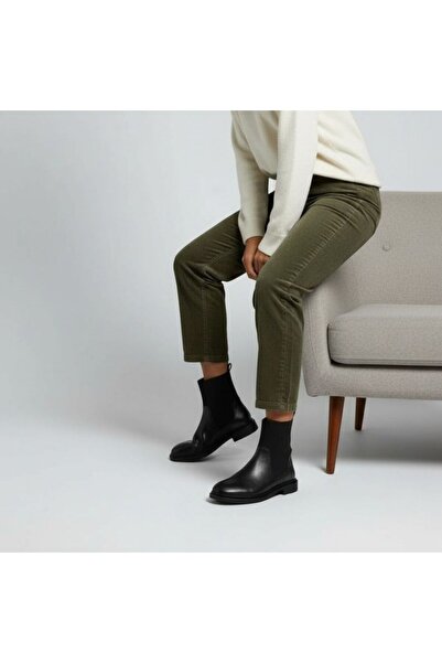 NE&VE SHOES Siyah Deri Lastikli Kadın Yuvarlak Burunlı Bot