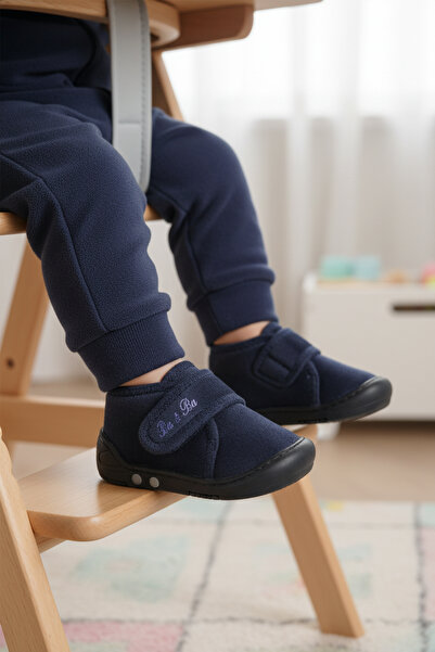 WALKWAY 058989 B شبشب أطفال باللون الأزرق الداكن مزود بشريط فيلكرو