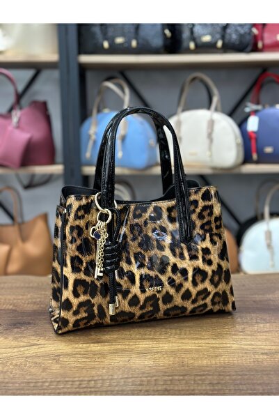 V'SHINE MODEL 3110 - ANAHTAR CHARMLI EL VE OMUZ ÇANTASI - (LEOPAR SARI)
