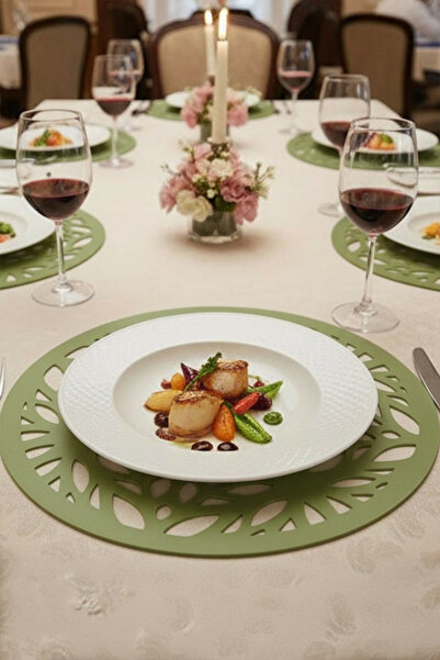 Morika Hotel & Home Textile Deluxe Series 6-Piece Faux Leather American Servi...