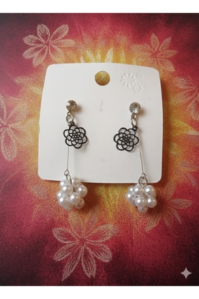 TChic Beaded Ethnic Detailed Earrings