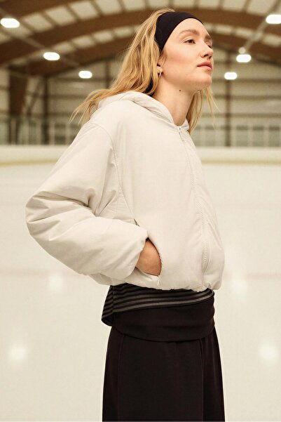 Stradivarius Büzgülü şişme mont