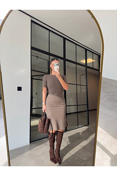 BB Bensu Buyruk ROCHIE SELANİK CU CENTURĂ DEȚĂTĂ