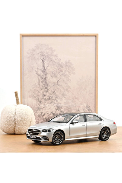MERCEDES 1/18 Norev Mercedes-Benz S-Class AMG-Line 2021 Brillant Silver
