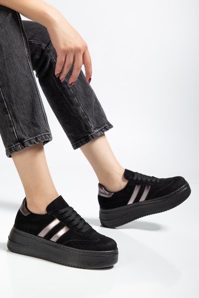 BAHRİNA Women's Black Suede Platinum Thick Soled Sneaker
