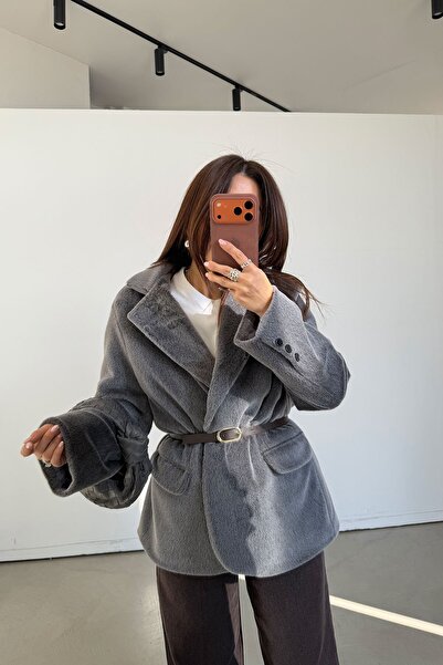 Özge Özgenç Belted Textured Blazer Jacket