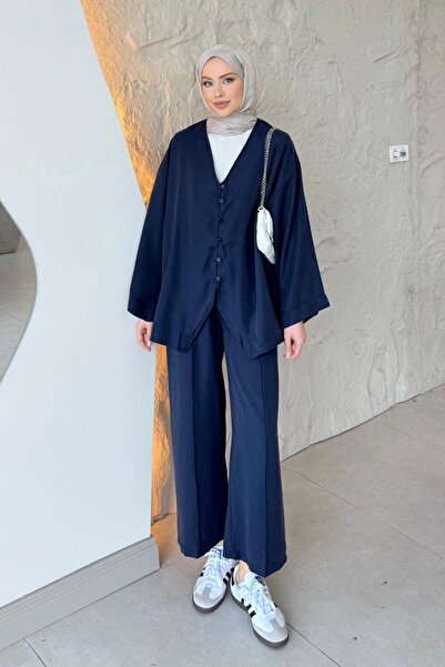 Hazamoda طقم إسرا المزود بأزرار من المودال باللون النيلي