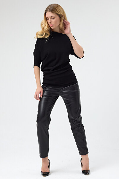 Laranor Black Boat Neck Neckline Opening Adjustable Asymmetrical Cut Knitwear...