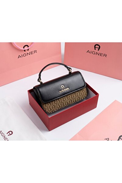 GGGG Bags with their accessories