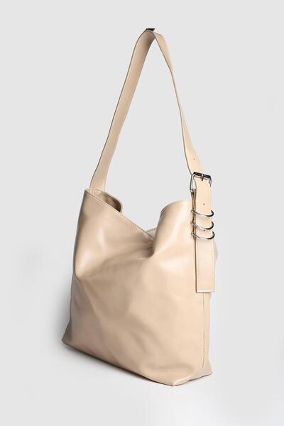 Store حقيبة كتف نسائية كبيرة الحجم من الجلد اللامع المجعد من هيجز