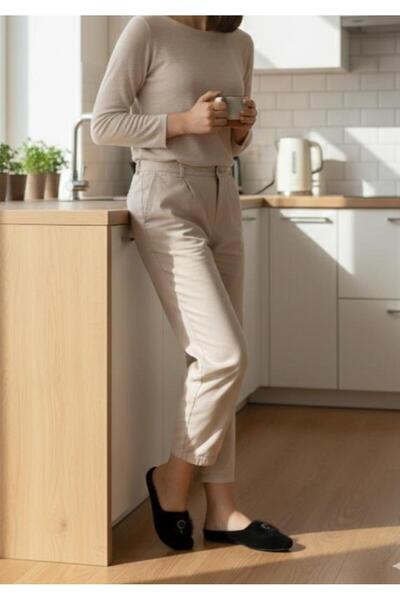 Biocomfort Women's Black Plush Pompom Velvet House and Dowry Slippers - Styli...