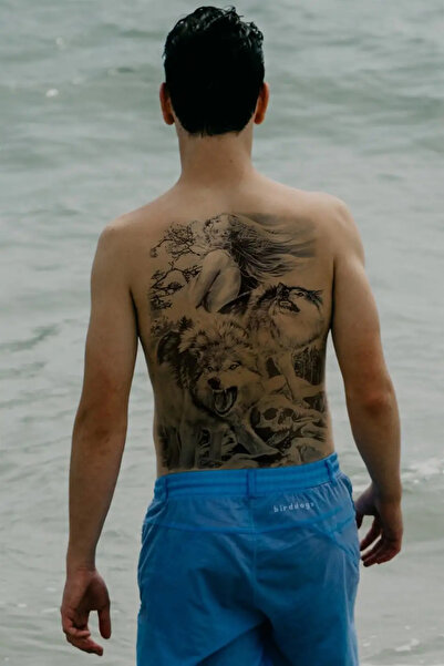 Stone Family Geçici Kurt ve Kadın Modelli Sırt Dövme Tattoo
