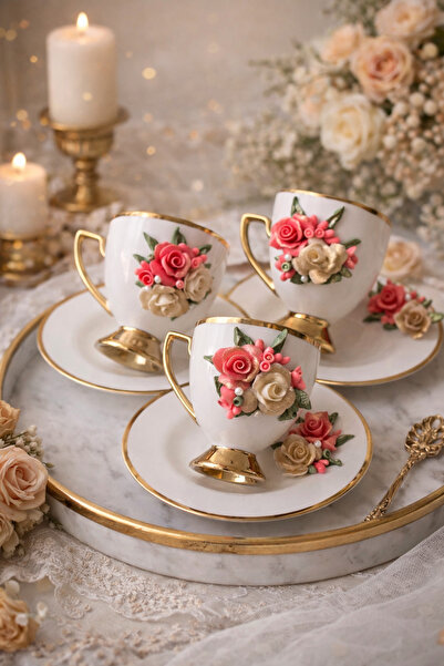 Layda Tasarım Çiçekli Gold Detaylı Ayaklı Kahve Fincanı