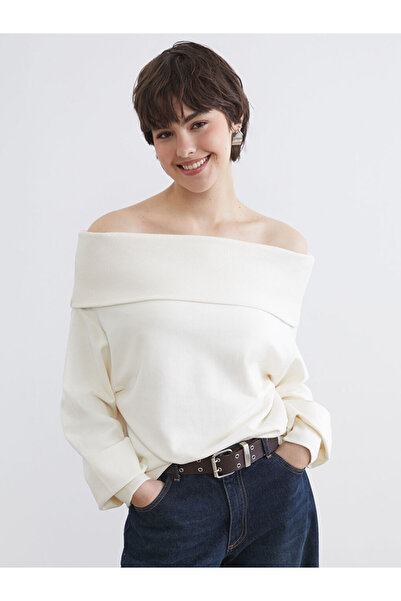 LC Waikiki Rmz Clothing Difference of Kind Beige Boat Neck Women's Sweatshirt