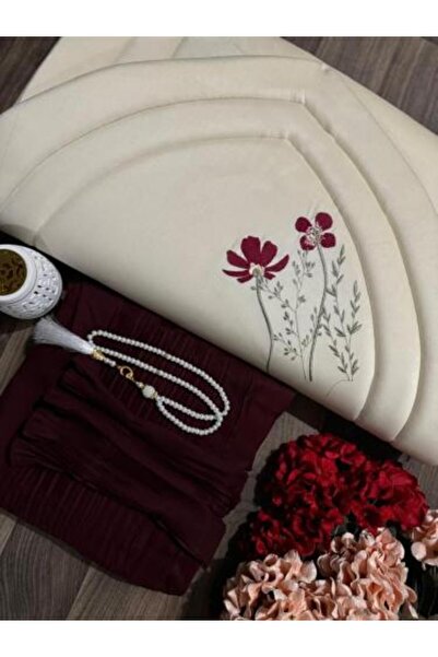 Gerenic Prayer Rug and Sheet Set