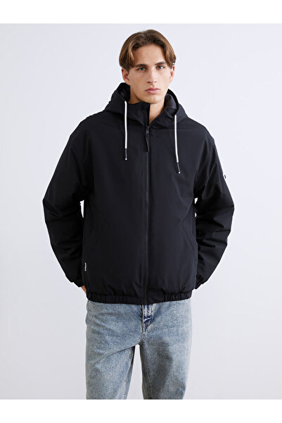 LC Waikiki Μαύρο ανδρικό παλτό με κουκούλα τυπικής εφαρμογής