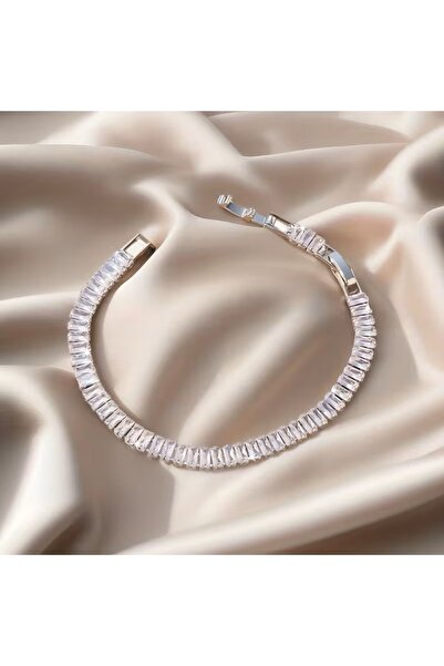 Ayzen White Zirconia Bracelet