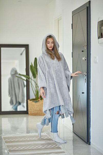 CAKKATEX Wellsoft Plush Extra Soft Wearable Blanket with Hooded Tassels |   P...