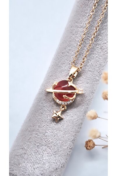 Serenity قلادة من الفولاذ الأحمر على شكل زحل