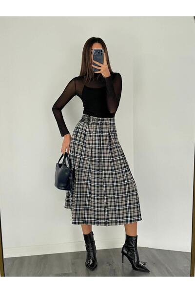 Coral Double Buckle Plaid Skirt De251127 Navy Blue - Beige