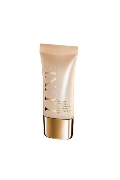 AVON Luxe Cashmere 2-in-1 Foundation SPF 15 Beige Linen
