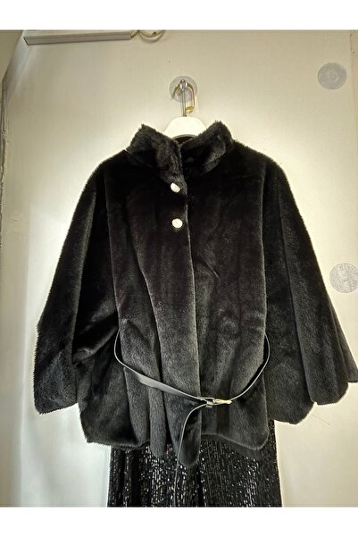 İnci şener Pelerin