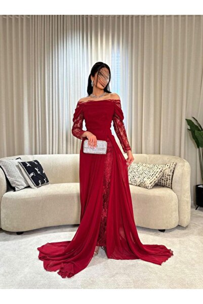 Mira A soft and elegant crepe lace evening dress; a very sophisticated and be...