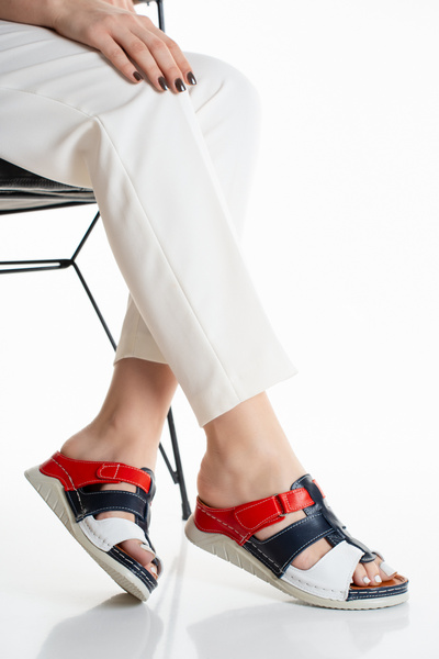 Ender Inner and Outer 100% Genuine Leather Padding Soft Sole Women's Slippers