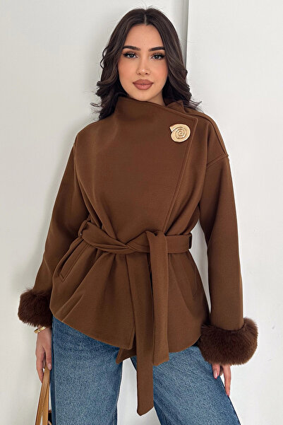 AsprinFashion Brooched Fur Detailed Cashmere Coat Brown