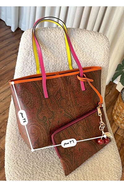 GGGG Bags with their accessories